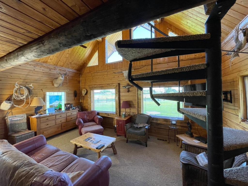 Sportsman Lodge Melrose Mt Бют Екстериор снимка