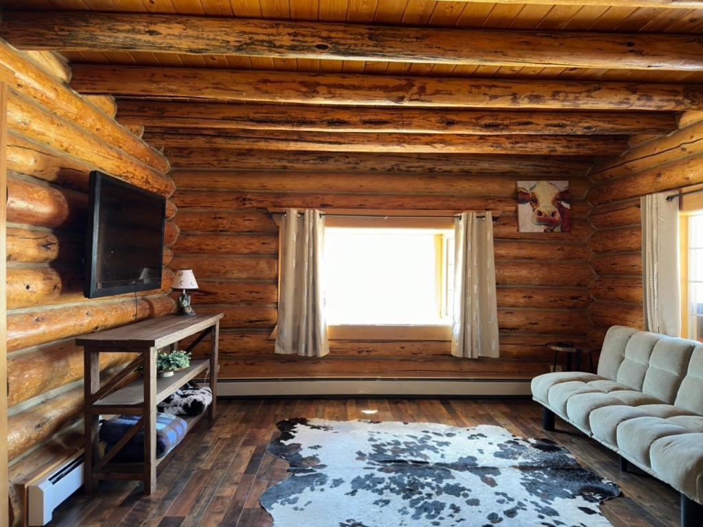 Sportsman Lodge Melrose Mt Бют Екстериор снимка