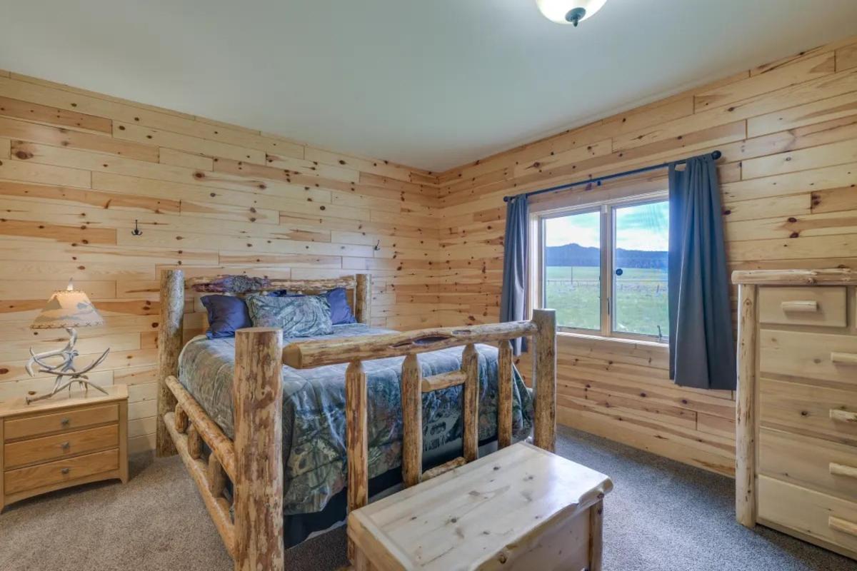 Sportsman Lodge Melrose Mt Бют Екстериор снимка