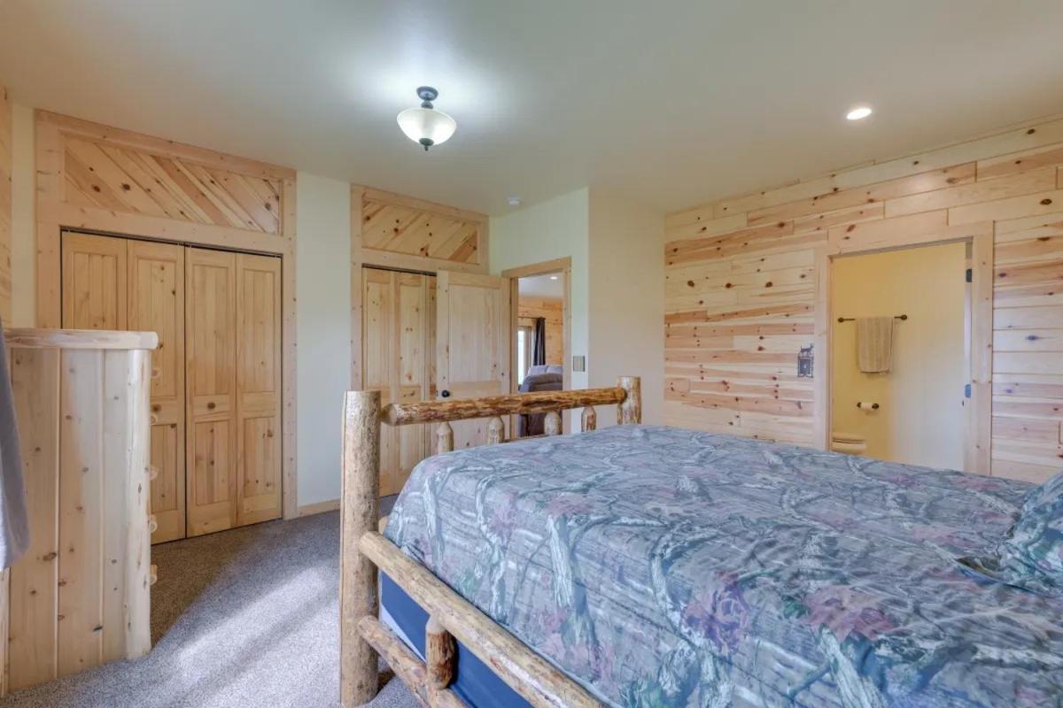 Sportsman Lodge Melrose Mt Бют Екстериор снимка