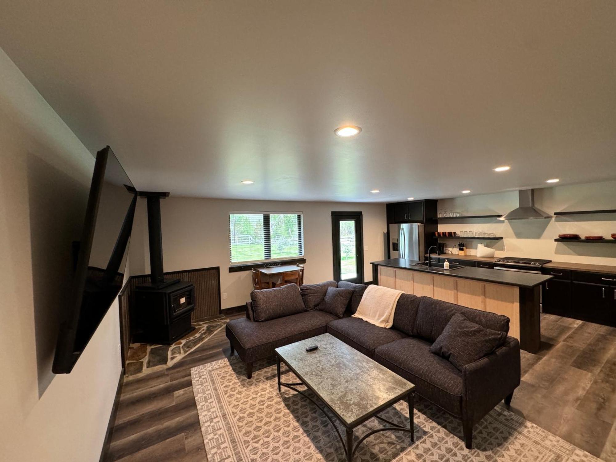 Sportsman Lodge Melrose Mt Бют Екстериор снимка