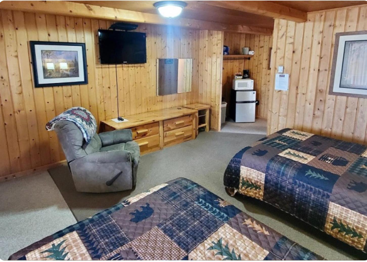 Sportsman Lodge Melrose Mt Бют Екстериор снимка