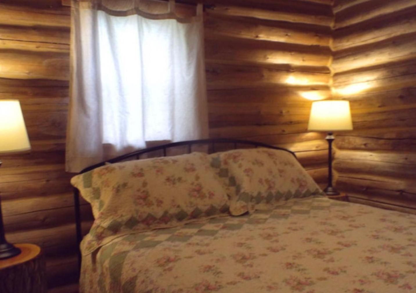 Sportsman Lodge Melrose Mt Бют Екстериор снимка